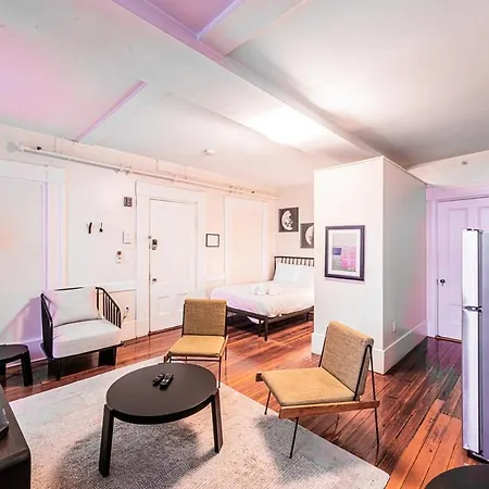 Beacon Hill Boutique Apartment Boston