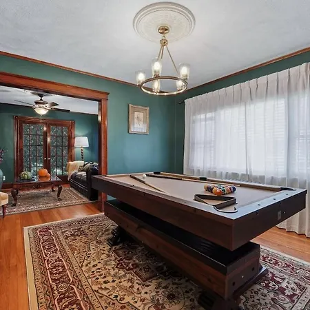 Charming 3br Garage Ev, Pool Table *