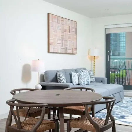 2br Den Fenway Walk To Bu Longwood Red Sox Apartment Boston