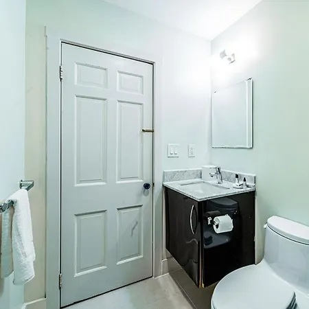 Beacon Luxury Boston