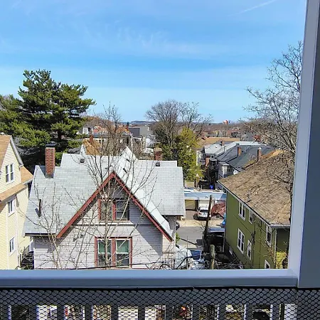 Apartment 4bed - Location - Pets Ok Boston