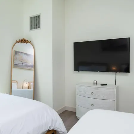 2br Den Fenway Walk To Bu Longwood Red Sox Apartment *