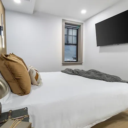 North End 2br Prime Location *