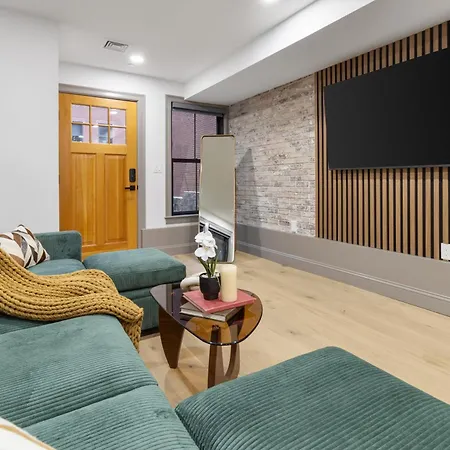 North End 2br Prime Location Boston