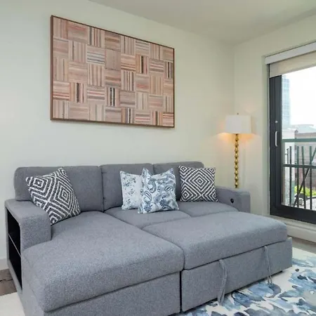 2br Den Fenway Walk To Bu Longwood Red Sox Apartment *