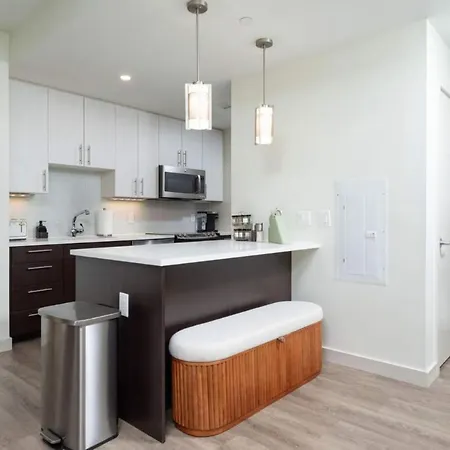 2br Den Fenway Walk To Bu Longwood Red Sox Boston