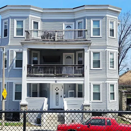 Apartment 4bed - Location - Pets Ok