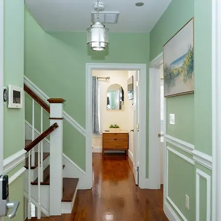 Spacious 5br Single House Near Bostonfree Parking 47 Boston