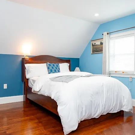 Spacious 5br Single House Near Bostonfree Parking 47 Apartment
