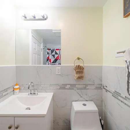 Family Retreat 4br - Near Redline & 5mins To Franklin Park Zoo - Free Parking 27 * Boston