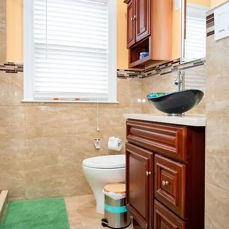 Spacious 5br Single House Near Bostonfree Parking 47 * Boston