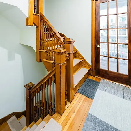 Apartment Inviting 4br - Kid Friendly - Near I-95 & Free Parking 90-2 *