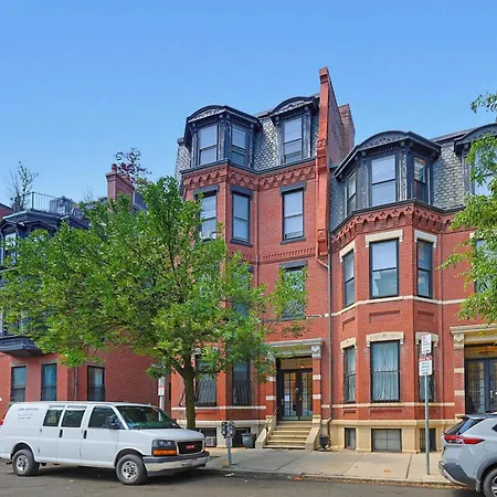 New! Back Bay, Line, Newbury St & Hynes Apartment
