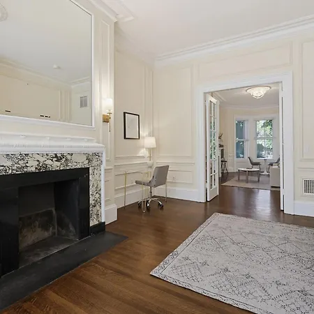 Apartment Elegant Back Bay On Hereford Street Boston