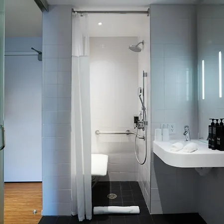 Citizenm North Station Hotel 4*