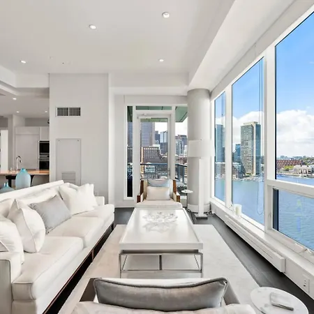 Apartment Spacious Living View