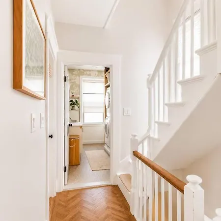 2 Full Kitchens, Near Airport, Yard & Fire Pit Boston