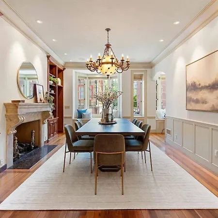 Apartment Flat Spacious And Living Boston