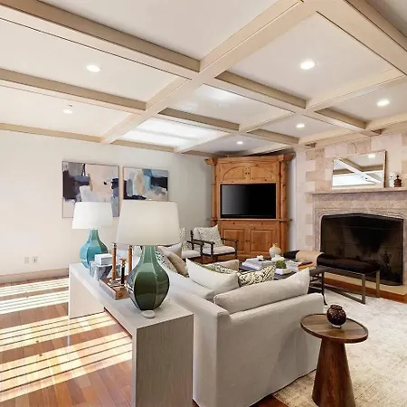 Apartment Flat Spacious And Living Boston