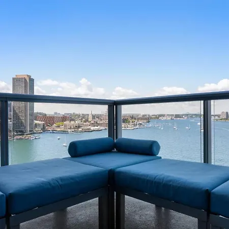 Apartment Spacious Living View *
