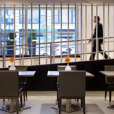 Hyatt Regency 4*