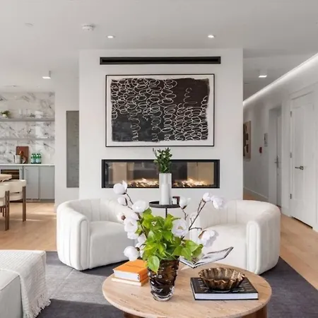 Charming And Chic Boston