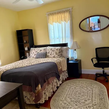 Paradise Cove Oasis 4 Bedroom In Apartment *