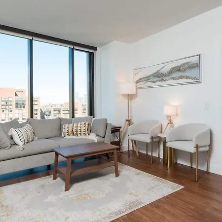 Apartment Back-bay W Roof Gym & Parking