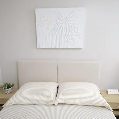 Apartment Modern In E - Walk To Airport Boston