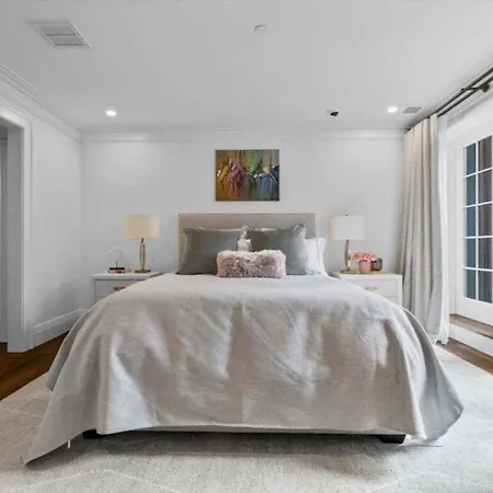 Apartment Exceptionally Private Garden Boston