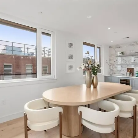 Apartment Charming And Chic Boston