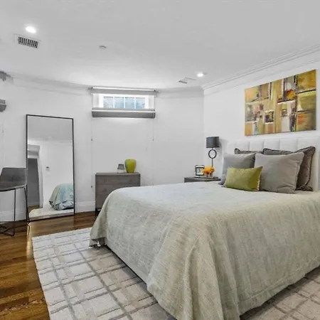 Apartment Exceptionally Private Garden *