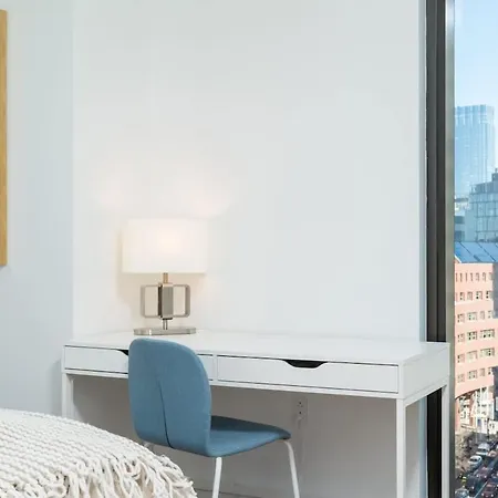 Apartment Back-bay W Roof Gym & Parking