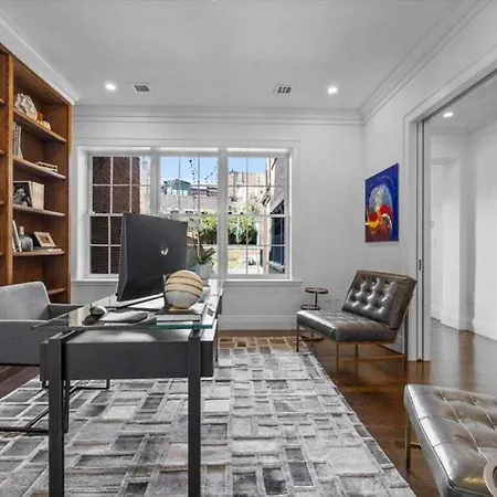 Exceptionally Private Garden Apartment