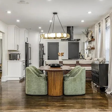 Luxury Designer 3br - Office - Sunroom - Garage - *