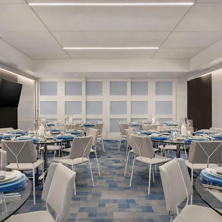 Yotel Boston