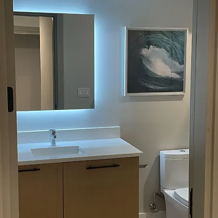 The Monty Apartment *