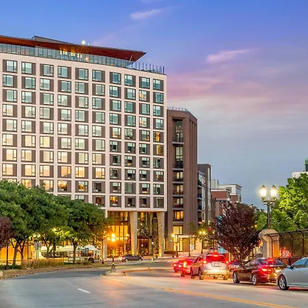 Cambria Downtown - Seaport Hotel