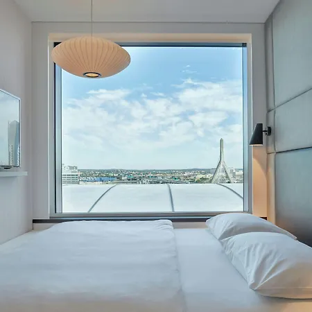 Citizenm North Station