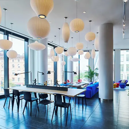 Citizenm Back Bay Hotel 4*
