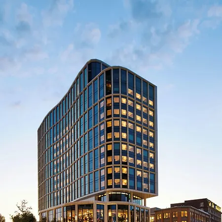 Citizenm Back Bay 4*