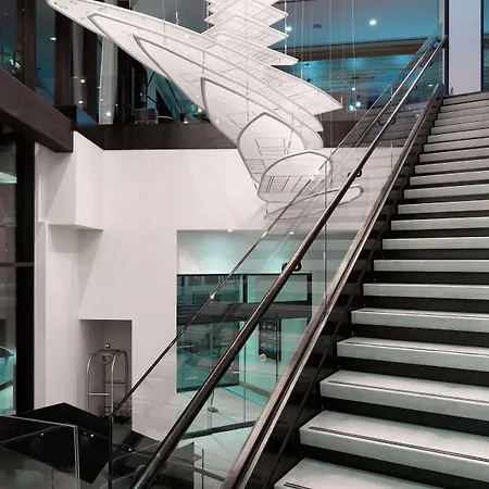Hyatt Place Boston/seaport District Hotel
