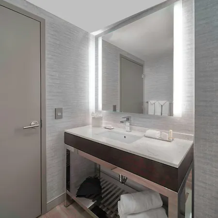 Hotel Downtown/south End 3*