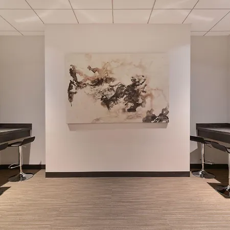 Global Luxury Downtown