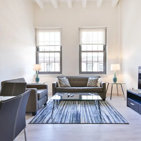 Global Luxury Downtown Apartment Boston