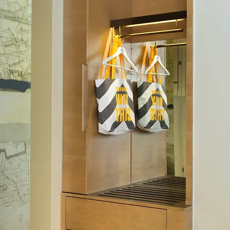 The Envoy Hotel, Autograph Collection Hotel 4*