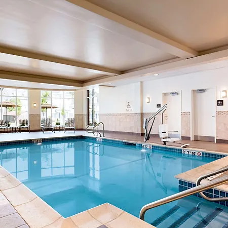 Hotel Hilton Garden Logan Airport