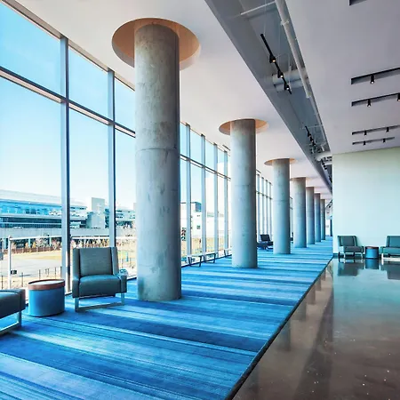 Hotel Aloft By Marriott Seaport District Boston