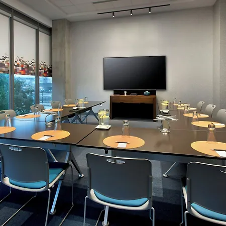 Hotel Aloft By Marriott Seaport District 4*