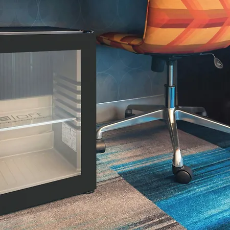 Hotel Aloft By Marriott Seaport District 4*